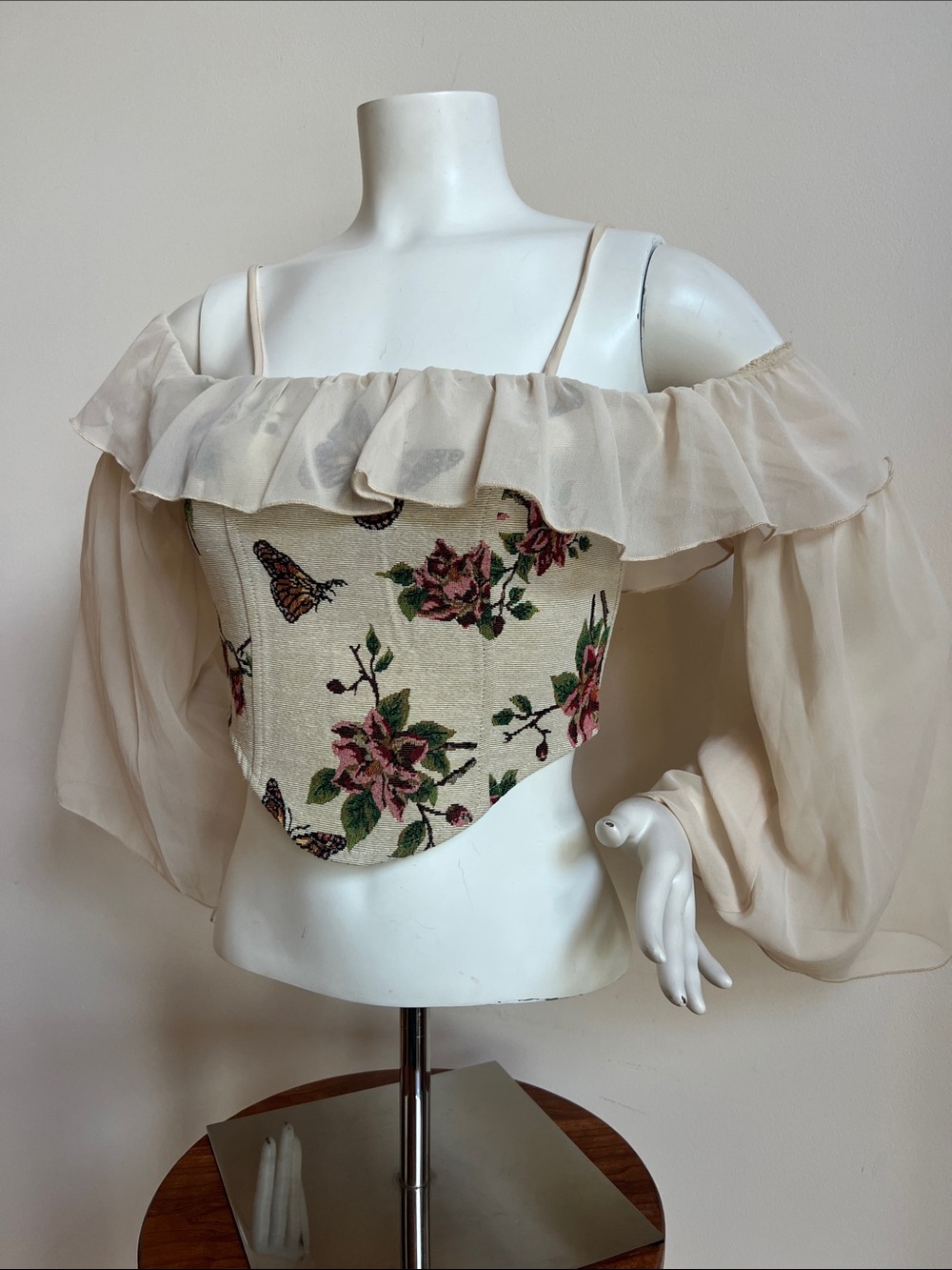 Cider Cream Floral Off-Shoulder Puff Sleeve Crop Top